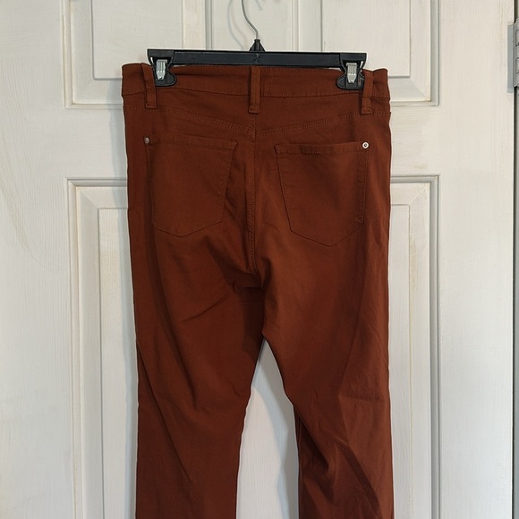 YMI Brown Jegging size medium women’s - Picture 6 of 6